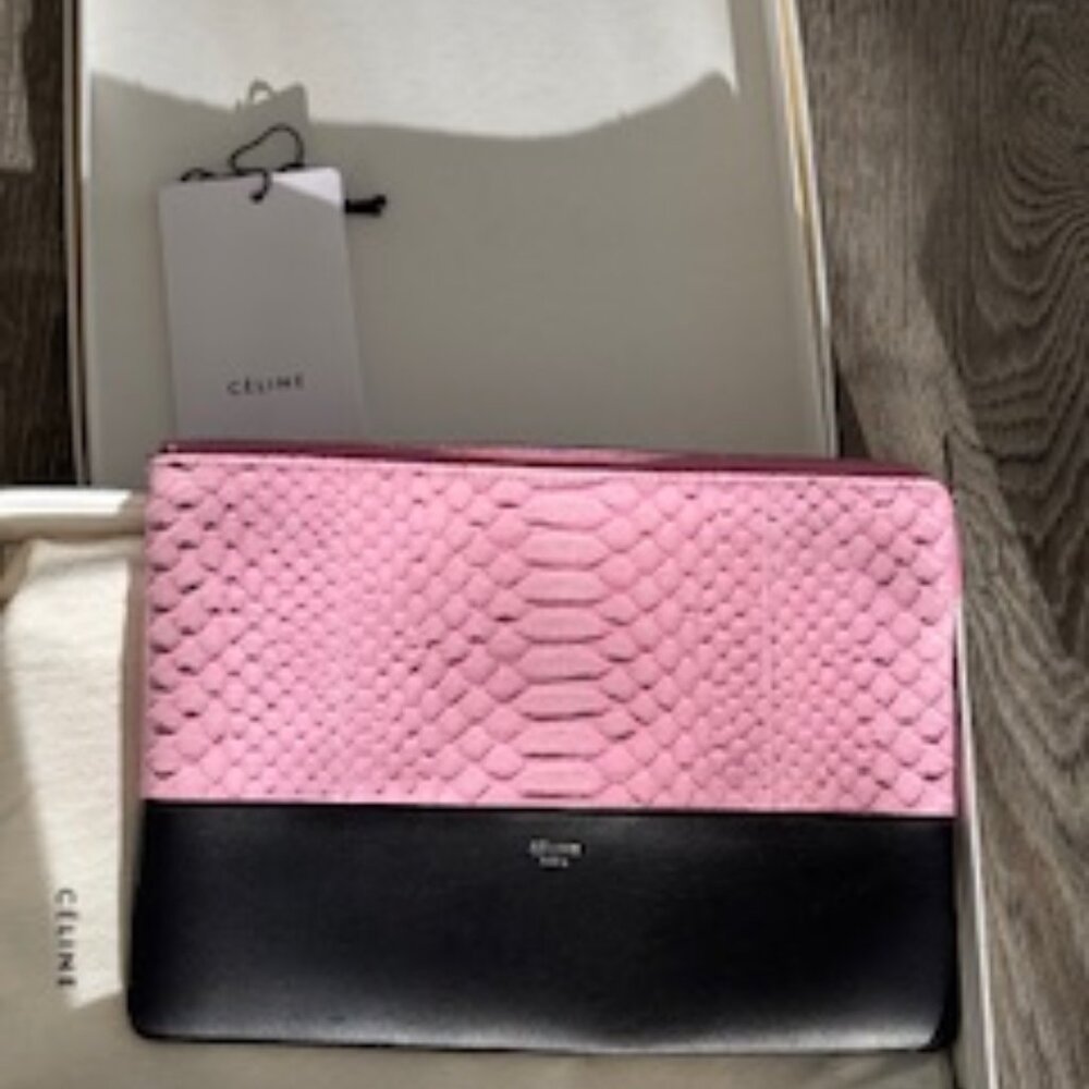 NWT  Authentic Celine clutch pouch  black leather & pink snake python